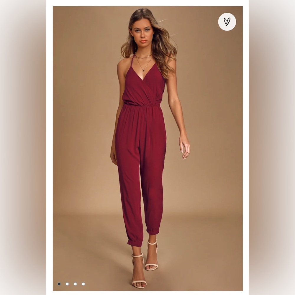 (BRAND NEW) Lulu’s Burgundy jumpsuit